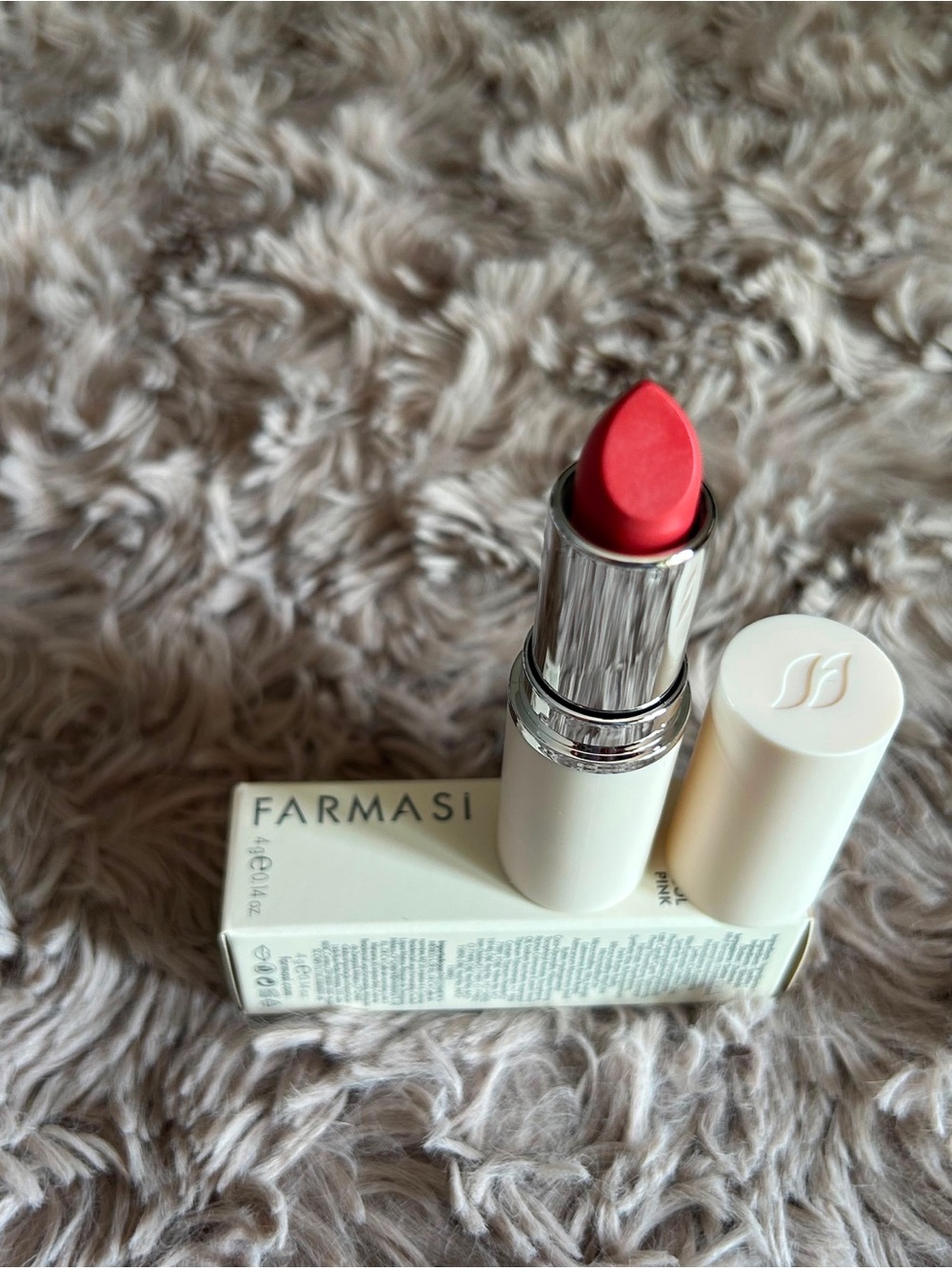 Farmasi Coral-Pink Lipstick - Satin Wear